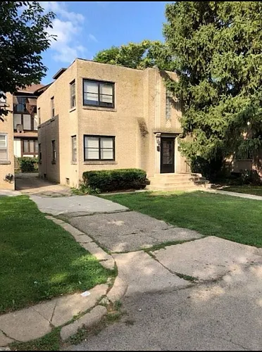 212 Carlton Ter Photo 1