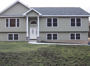 239 Sands Rd, Middletown, NY 10941