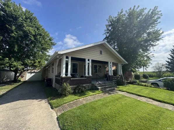 608 E 3rd St, Brookston, IN 47923