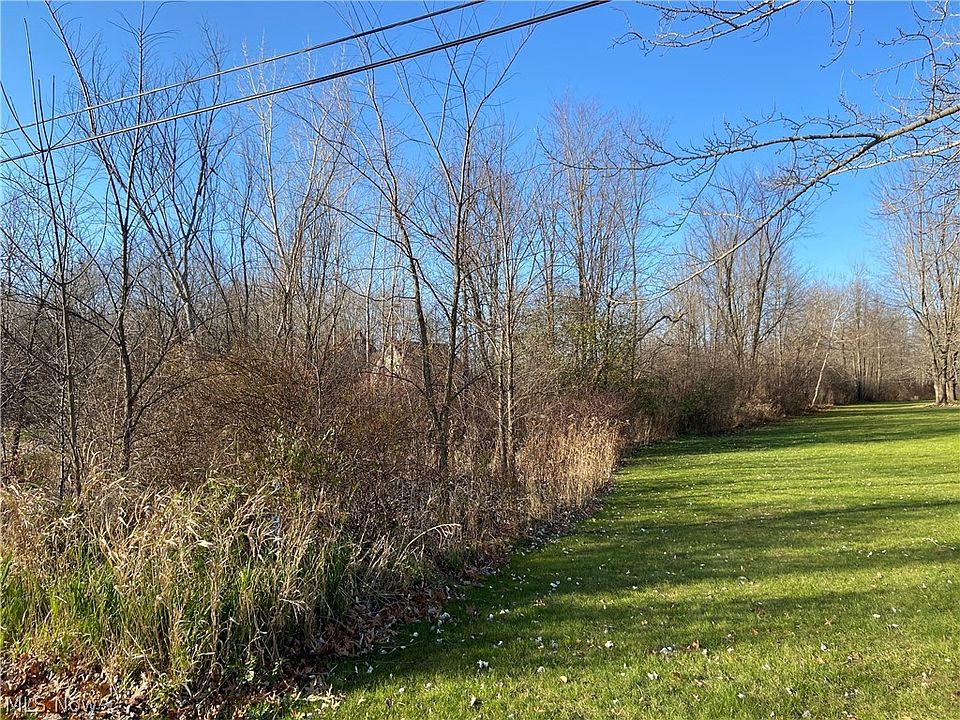 2nd image of Secrist Ln