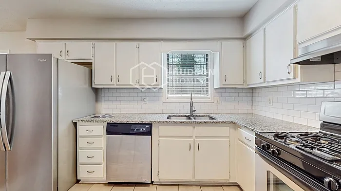 311 Wiley Ct SW — Photo 8