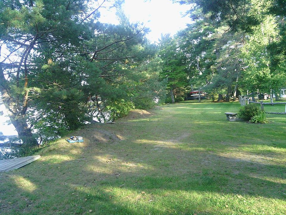 waterfront common area