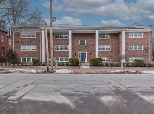 129 Pine St APT 7, Portland, ME 04102