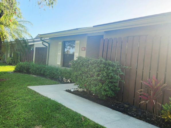 63 Meadows Dr #6C