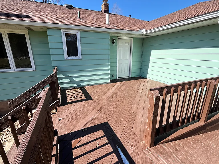 1339 Stearns St — Photo 25