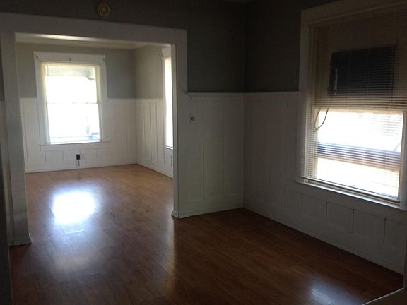 2nd image of 719/721 W 13th St