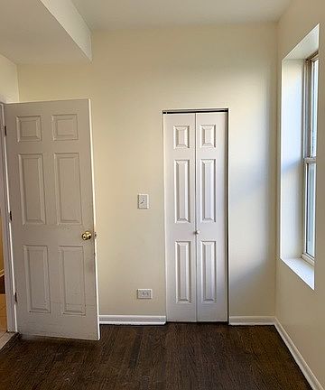 5th image of 1235 S Kolin Ave #1