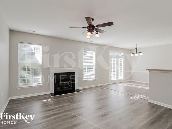 3rd image of 4017 Eastford Ct