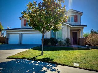 7032 Calina Ln, Corona, CA 92880