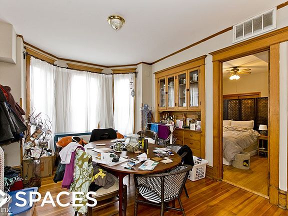 5th image of 1356 W Barry Ave #1358-2E