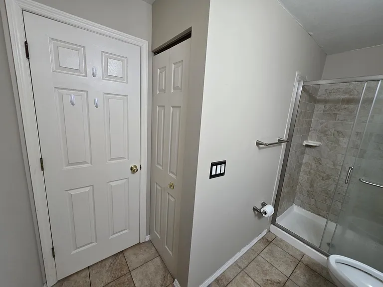 1310 Crossings Ct #D — Photo 8