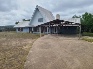 1414 Clear Spring Dr, Kerrville, TX 78028