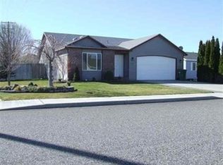 4601 Kendall Way, West Richland, WA