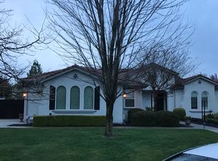 8123 Daisy Hill Dr, Sacramento, CA
