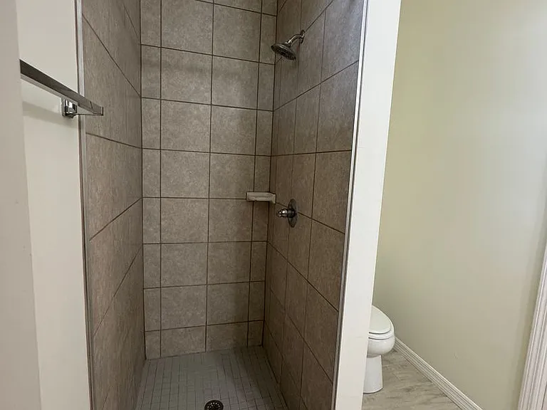 123 Pine Ln — Photo 17