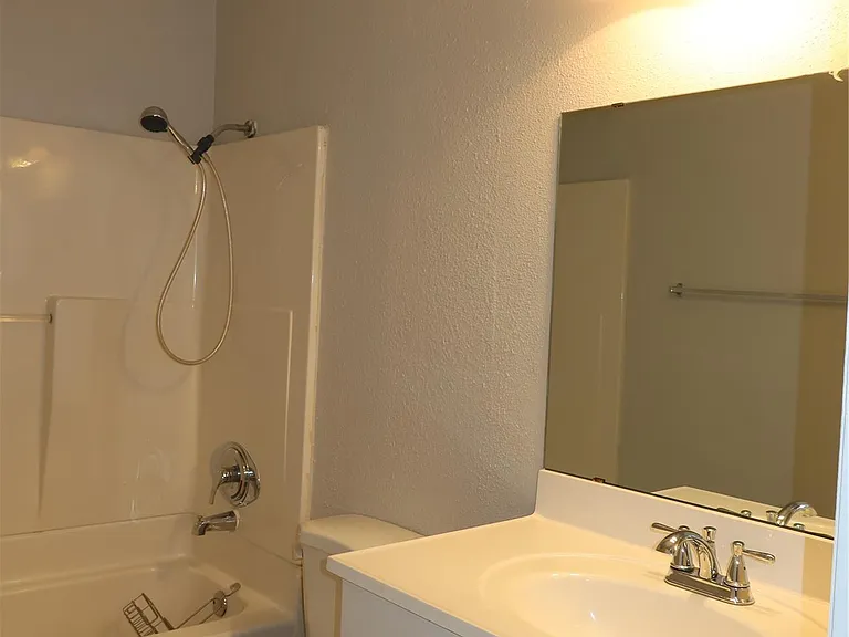 4804 Putters Cv #A — Photo 14