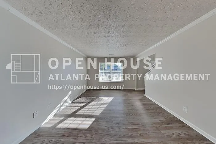19 Lakemoore Ct — Photo 5