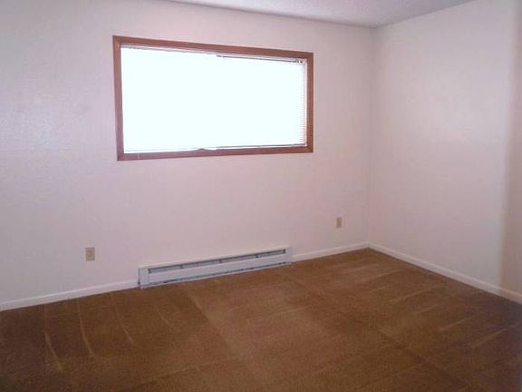 Large bedroom