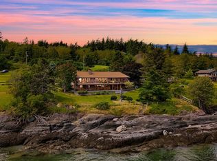 2824 N Nugent Rd, Lummi Island, WA 98262