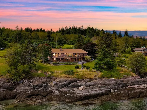 2824 N Nugent Road, Lummi Island, WA 98262