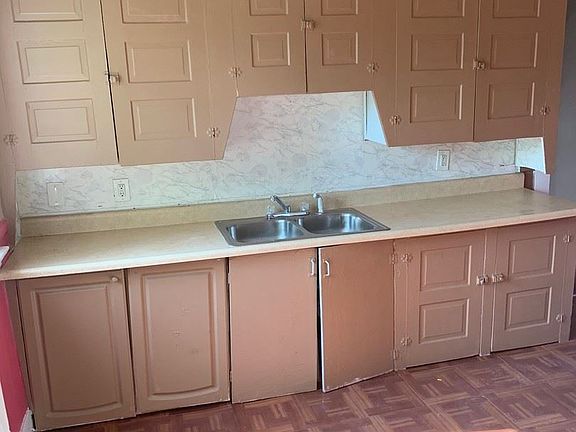 3rd image of 16207 Arcade Ave #16207