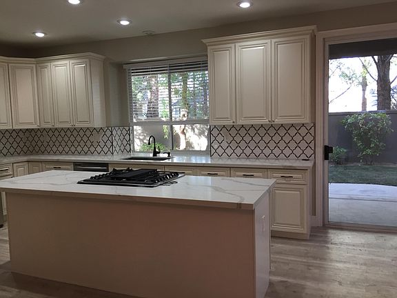 Brand New Kitchen with Quartz Countertops