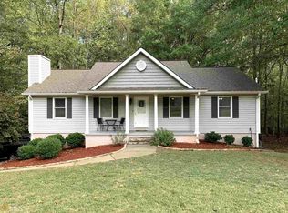 130 Carriage Gate Dr, Sharpsburg, GA 30277