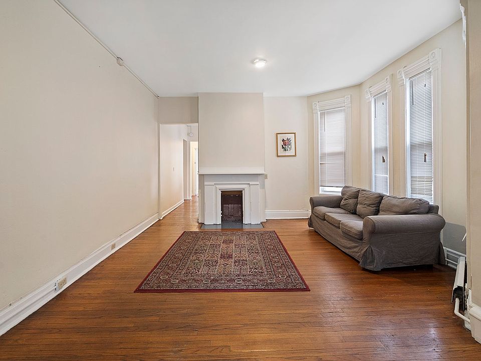 1st image of 350 Elm St APT 6