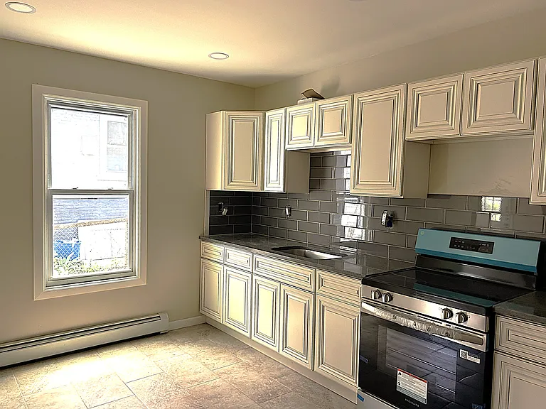 11 Hermance St #1 — Photo 7