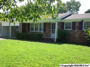 2315 Giles Dr NE, Huntsville, AL 35811