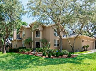 1710 Country Trails Dr, Safety Harbor, FL 34695