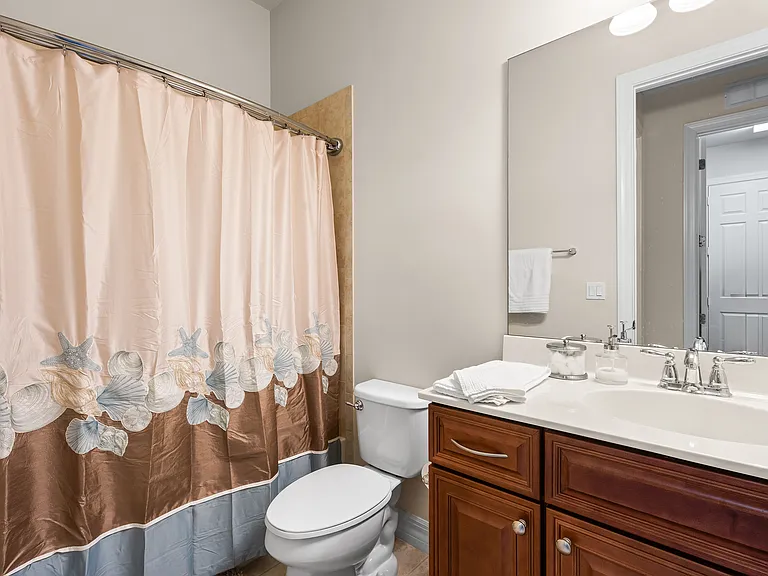 4127 Siena Cir — Photo 32