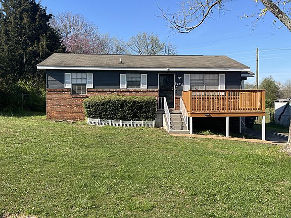 3rd image of 6225 Bonny Oaks Dr