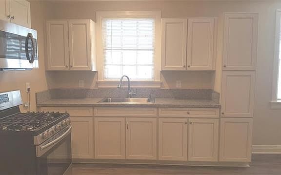 2nd image of 207 Nursery Ave #B