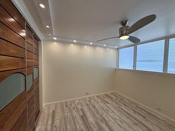 4th image of 1867 Kaioo Dr APT 201