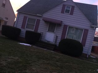 20808 Franklin Rd, Maple Heights, OH 44137