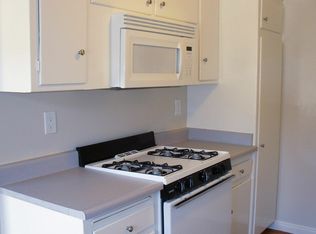 915 W Orangethorpe Ave APT 17, Fullerton, CA 92832