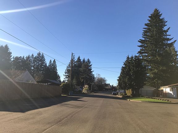 4th image of 9405 NE 59th St