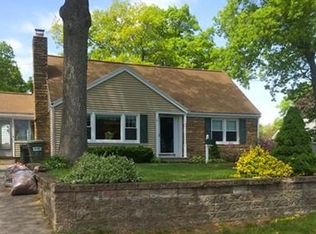 5 Oak St, Oxford, MA 01540