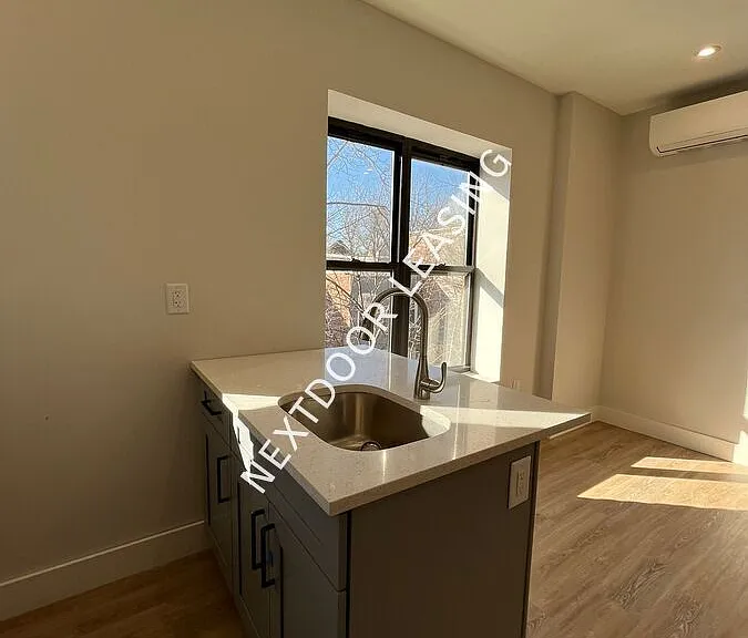 269 Martin Luther King Dr #3CM — Photo 6