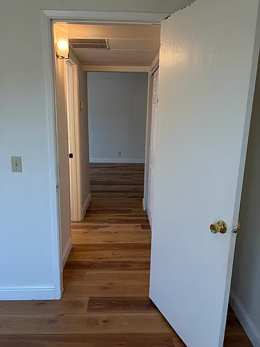 847 Rose Ave #12 Photo 1