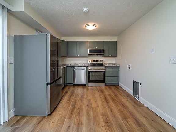 5th image of 444 Greenville Hwy #F2