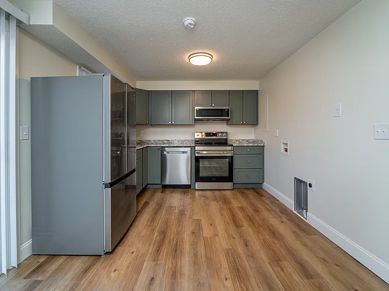 444 Greenville Hwy #F2 — Photo 5