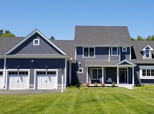 7 Macomber Ln, Framingham, MA 01702