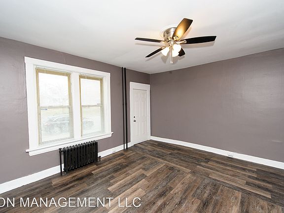 4th image of 2729 Harris Ave