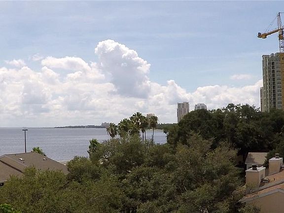 3rd image of 2801 Bayshore Blvd #3