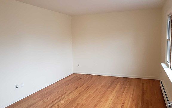 2nd image of 613 2nd Ave #1