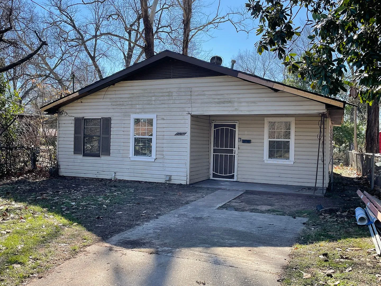 Remodeled 2 Bedroom Home — Photo 2