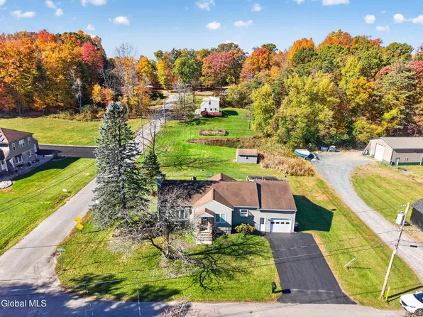 24 Midland Road, Troy, NY 12180