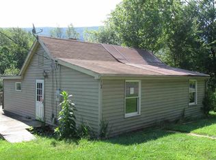 2704 Mount Torrey Rd, Lyndhurst, VA 22952